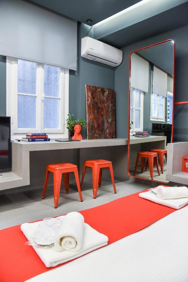 Central44 Yolo Casual Suite Athènes Extérieur photo