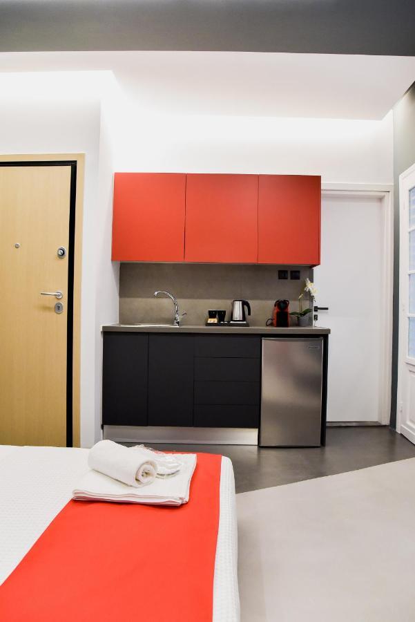 Central44 Yolo Casual Suite Athènes Extérieur photo